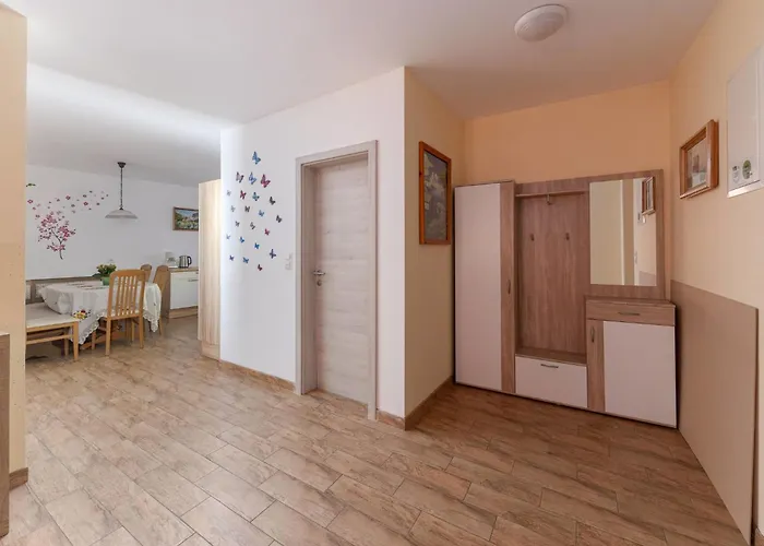 Pr' Kavac By Interhome