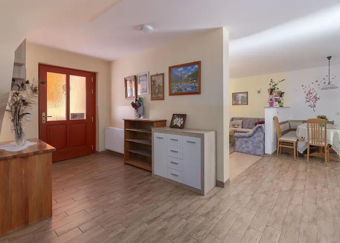 Pr' Kavac By Interhome